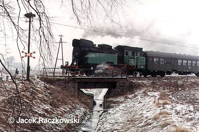 Parowóz TKt48-147 z pociągiem specjalnym na linii Choszczno - Barlinek